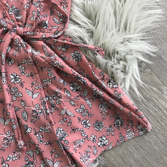 Floral Peplum Blouse Design Top Mauve MSRP- $88 - Picture 3 of 8